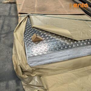 Nhôm chống trượt A5052